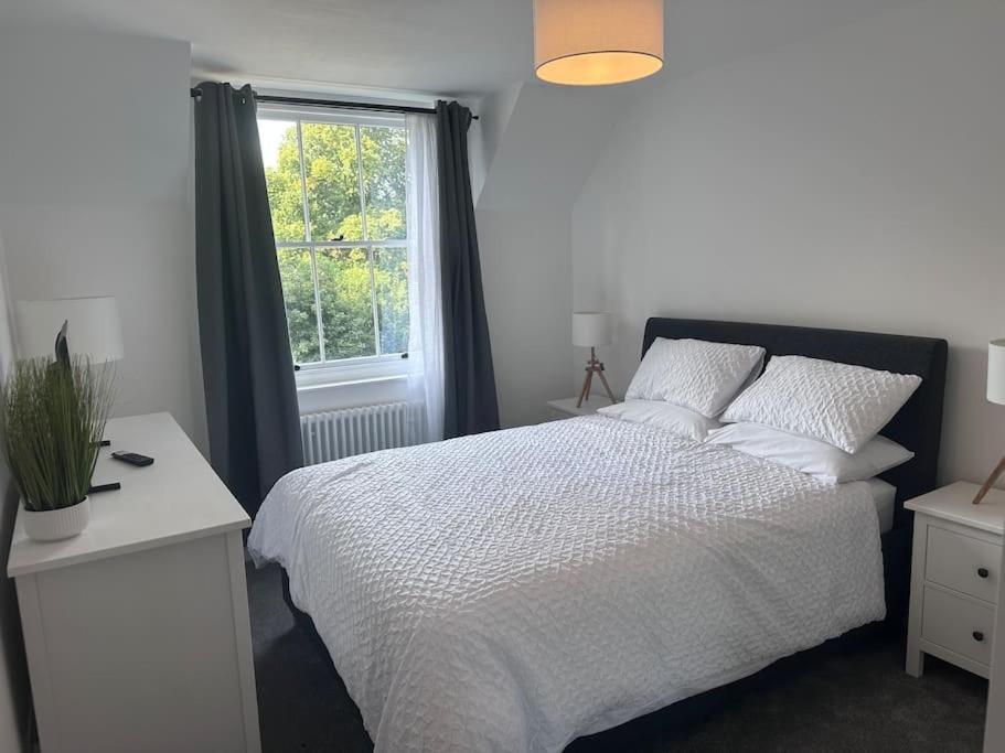 Villa Riverside 3 Bed House Winchester Exterior foto