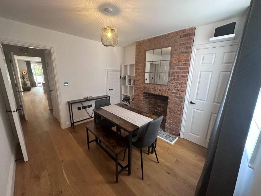 Villa Riverside 3 Bed House Winchester Exterior foto