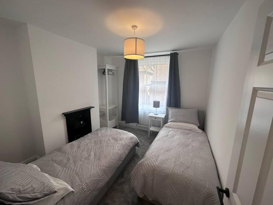 Villa Riverside 3 Bed House Winchester Exterior foto